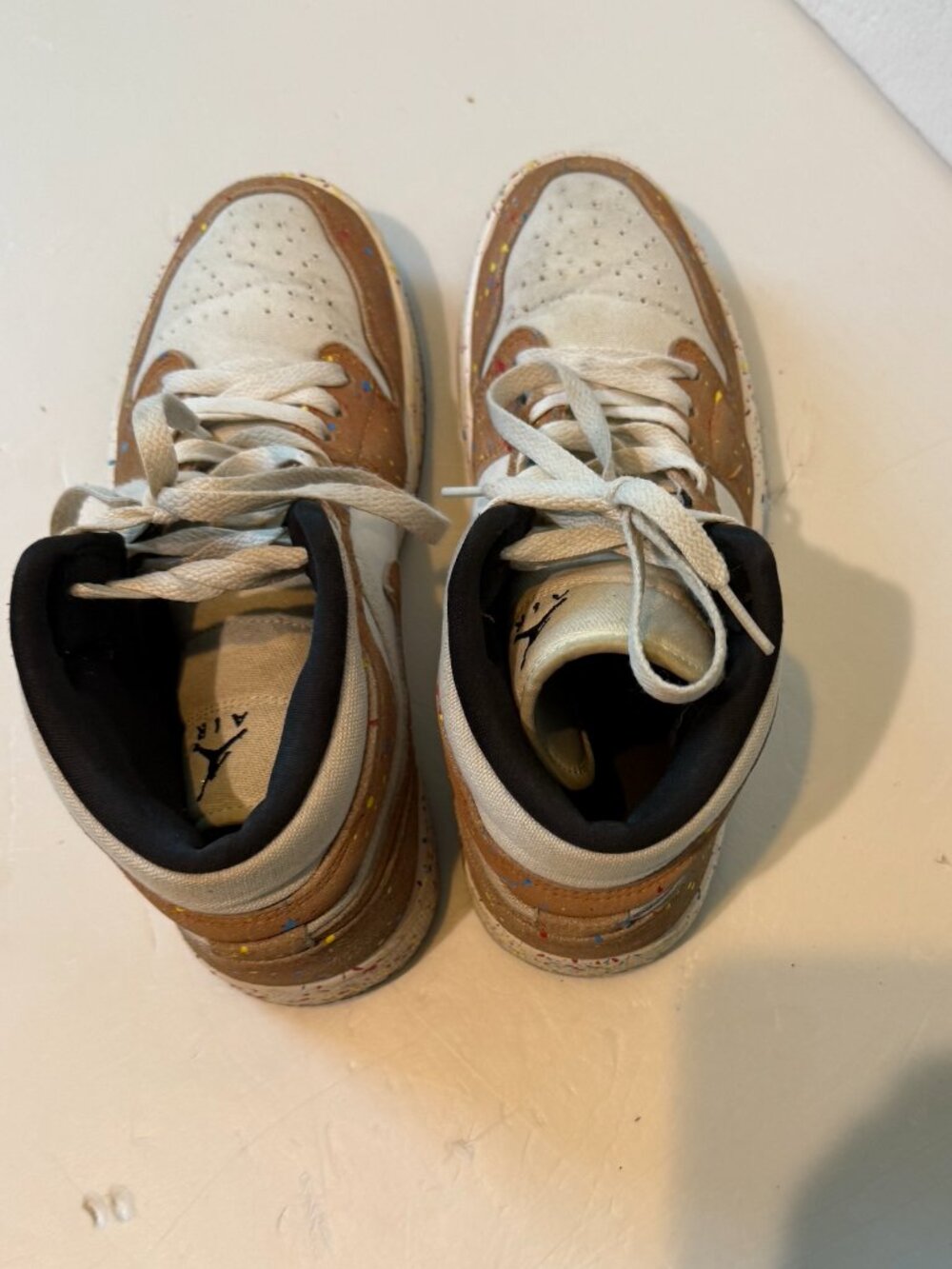 Nike Air Jordan 1 SE Mid Brushstroke Paint Splatter DA8005-100 Men Size 8.5 RARE - Picture 2 of 11